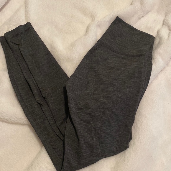 lululemon athletica Pants - Grey lululemon leggings